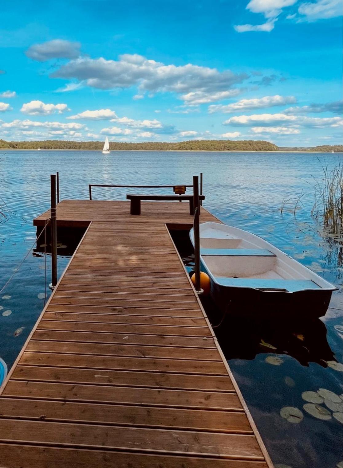 Dom Nad Jeziorem Mazury Pomost Segment 1 Kozin Eksteriør bilde